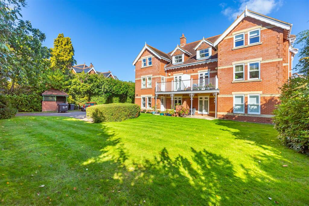 Cavendish Road, Bournemouth