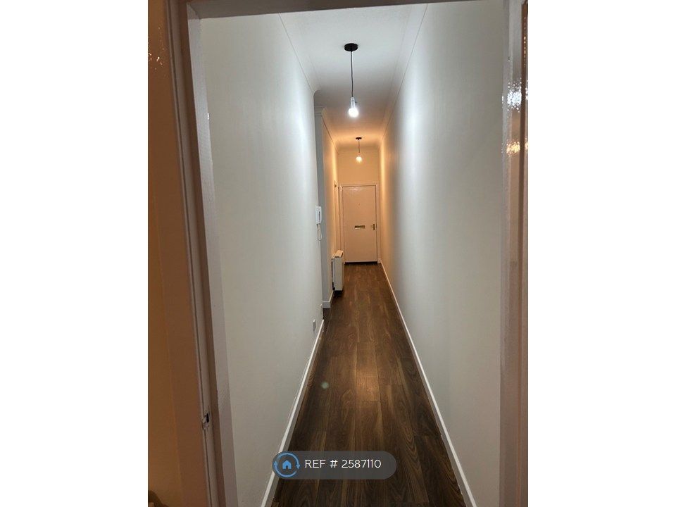 2 bed flat to rentDakala Court, Wishaw ML2