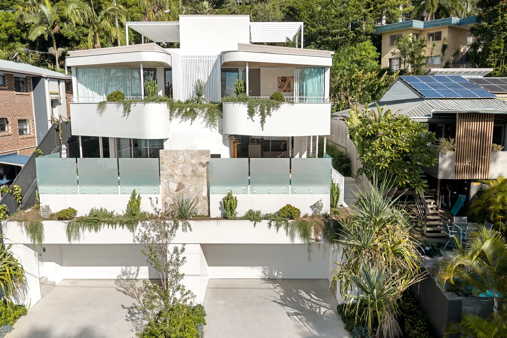 Additional image 33 of 2/64 West Burleigh Road, Burleigh Heads QLD 4220