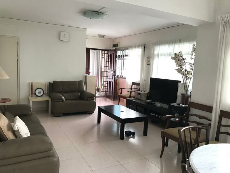 353 Ang Mo Kio Street 32