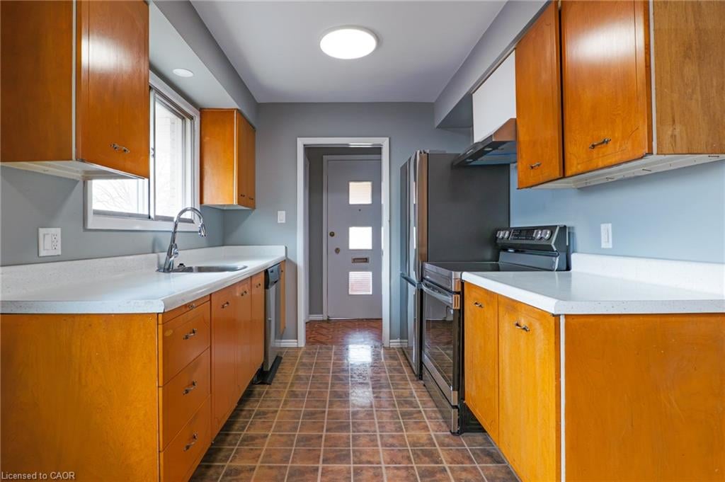 Additional image 3 of 195 Sekura Street, Cambridge, ON, N1R 3R3
