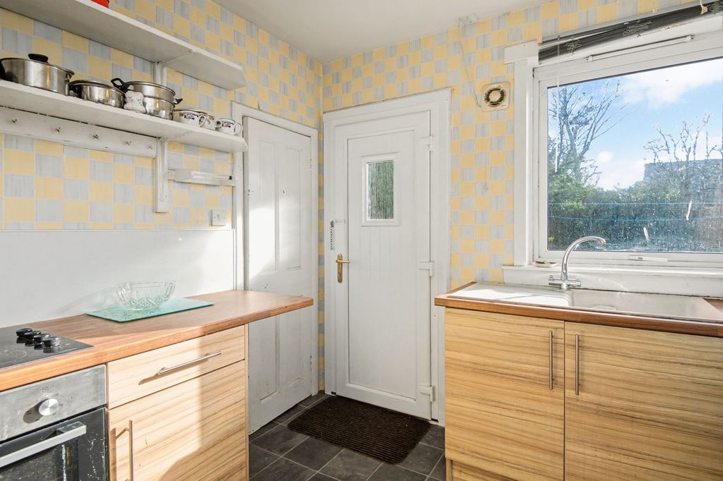 Additional image 4 of 2 bed flat for saleLamond Drive, St Andrews KY16