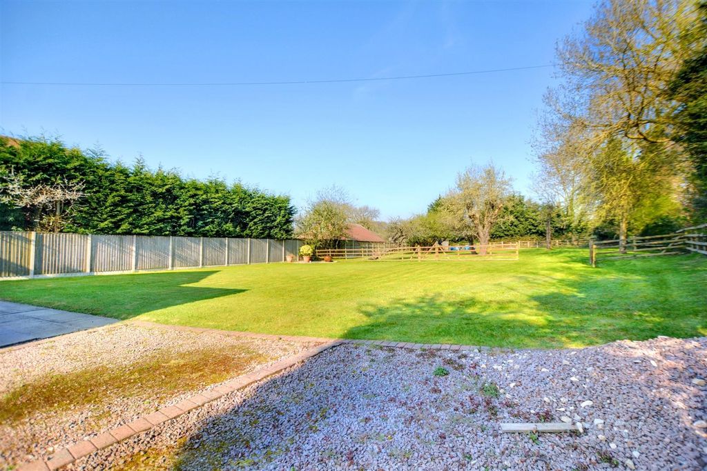 Additional image 38 of 3 bed detached house for saleBilborough Road, Nottingham NG8