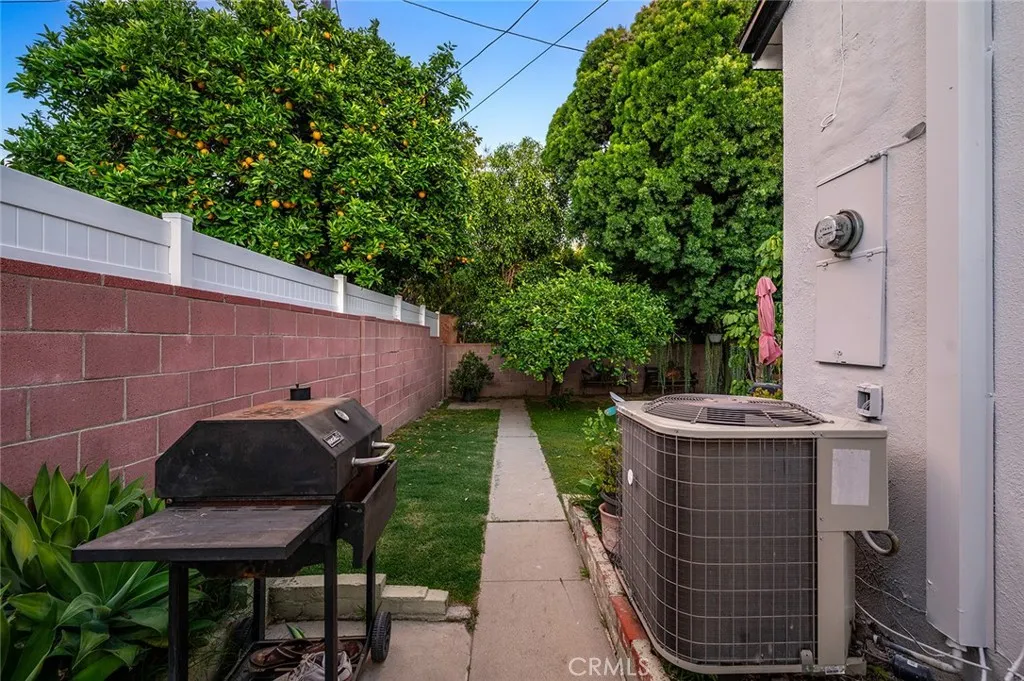Additional image 82 of 6440 Petit Avenue, Van Nuys, CA 91406