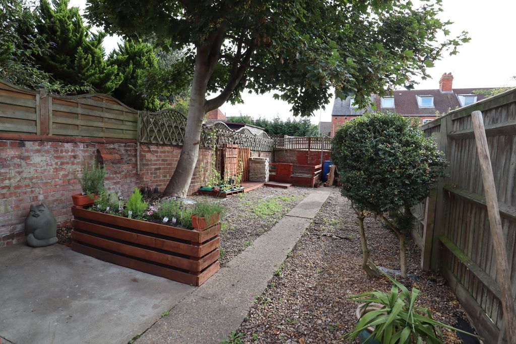 Additional image 9 of 6 bed terraced house to rentSt Catherines Grove, Lincoln LN5