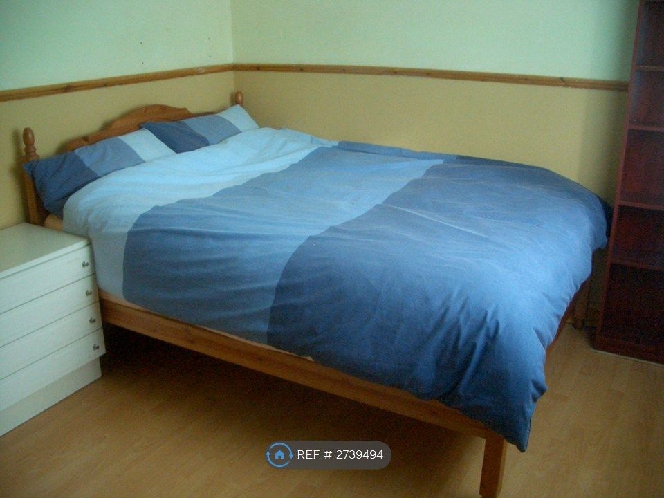 Additional image 6 of 2 bed flat to rentClaverhouse Drive, Edinburgh EH16