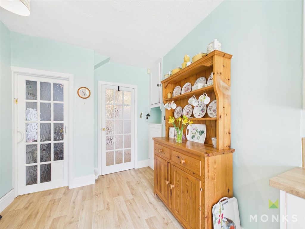 Additional image 14 of 3 bed property for saleOakfield Road, Shrewsbury SY3