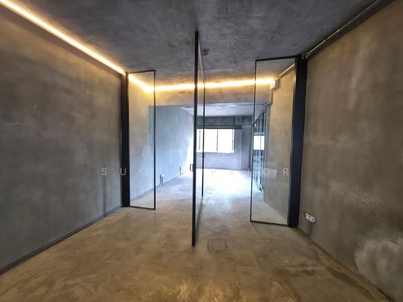 Additional image 15 of Rangoon Road Race Course Ultimate Urbanite Loft 2/3 Bed