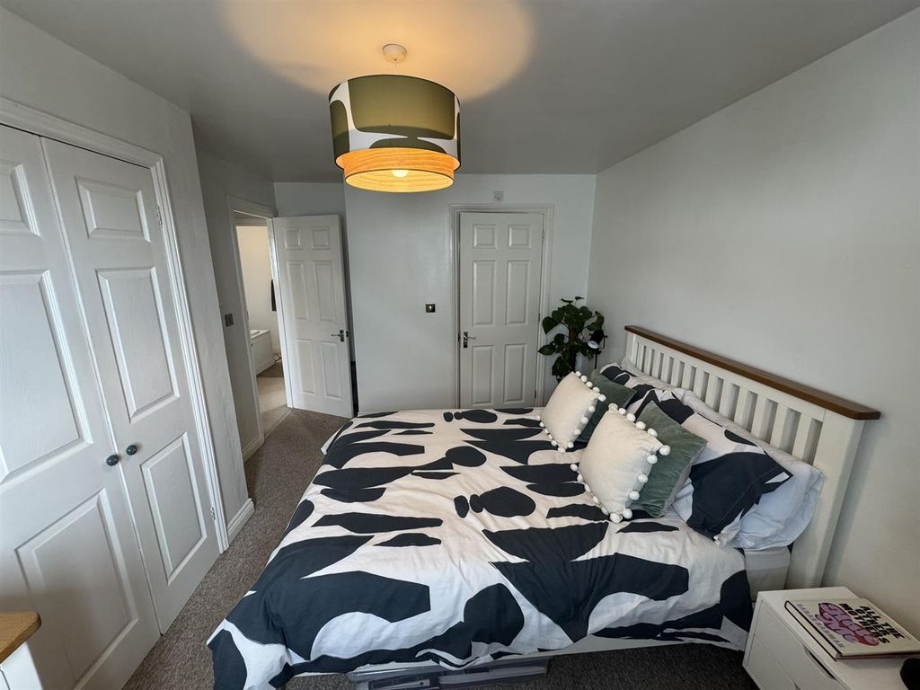 Additional image 9 of 3 bed end terrace house to rentKeay Heights, St. Austell PL25