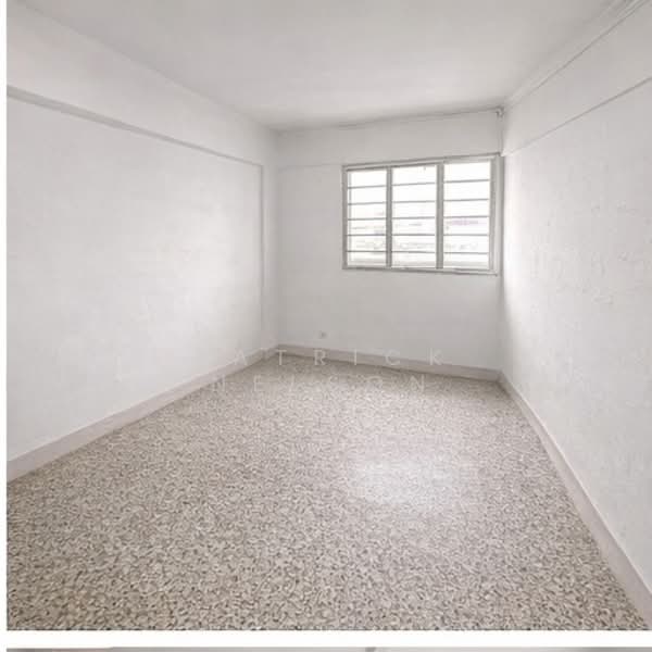 10 Eunos Crescent photo 3