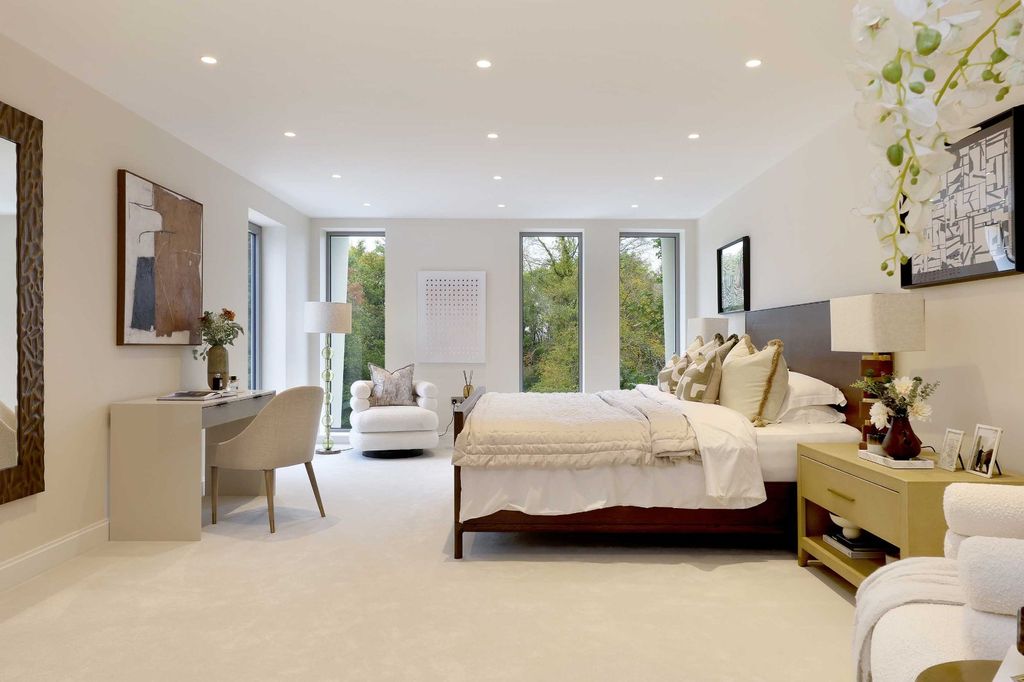 Additional image 19 of 5 bed country house for saleTower Road, Coleshill, Amersham, Buckinghamshire HP7