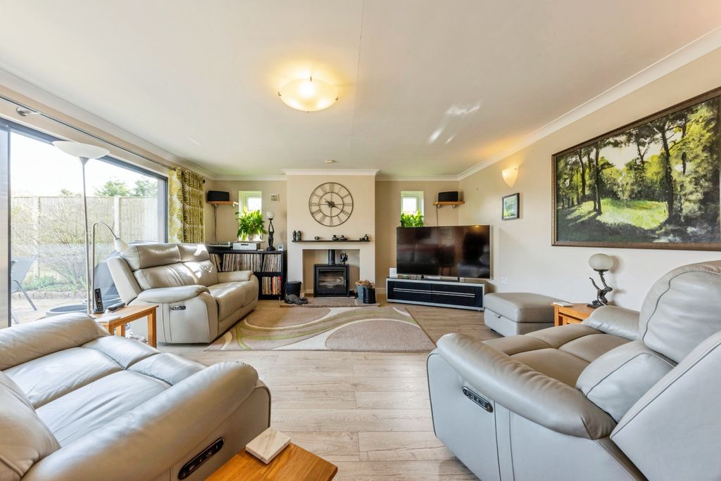 Additional image 4 of 5 bed detached house for saleMain Street, Hougham, Grantham NG32