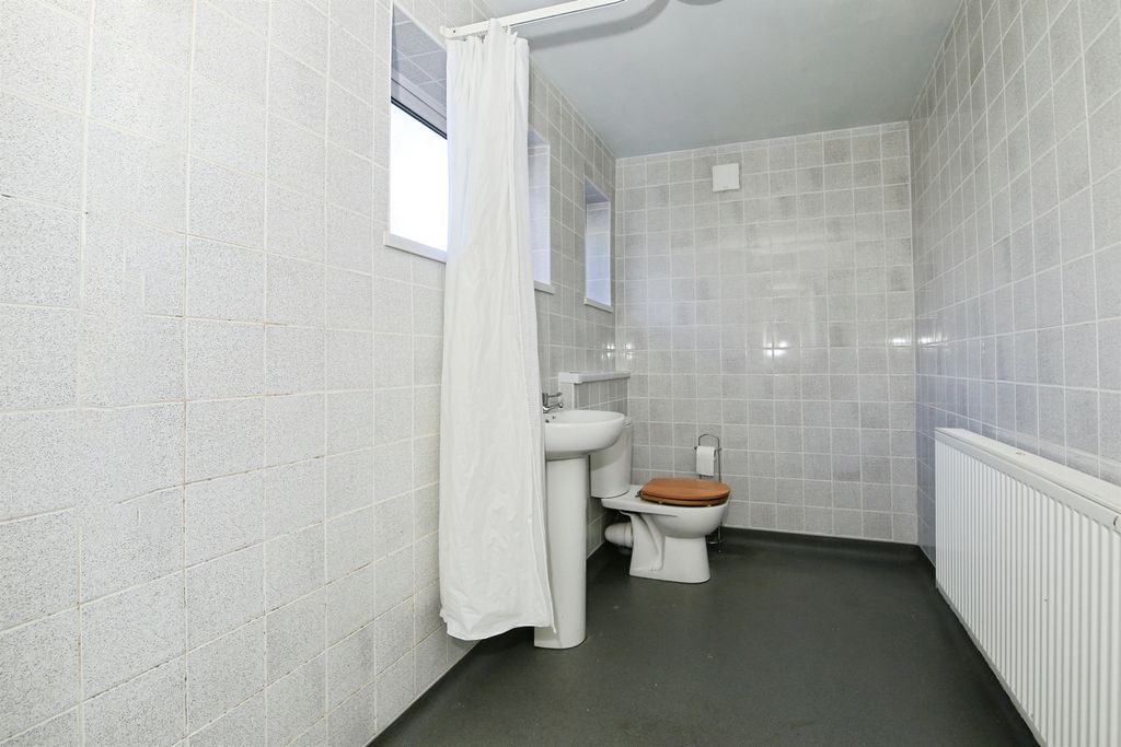 Additional image 13 of 3 bed terraced house for saleOxney Road, Peterborough PE1
