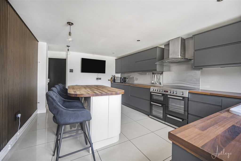 Additional image 3 of 3 bed semi-detached house for saleDynevor Avenue, Neath SA10