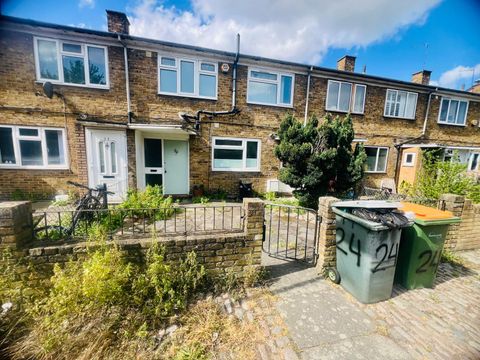 Forest Street, London E7