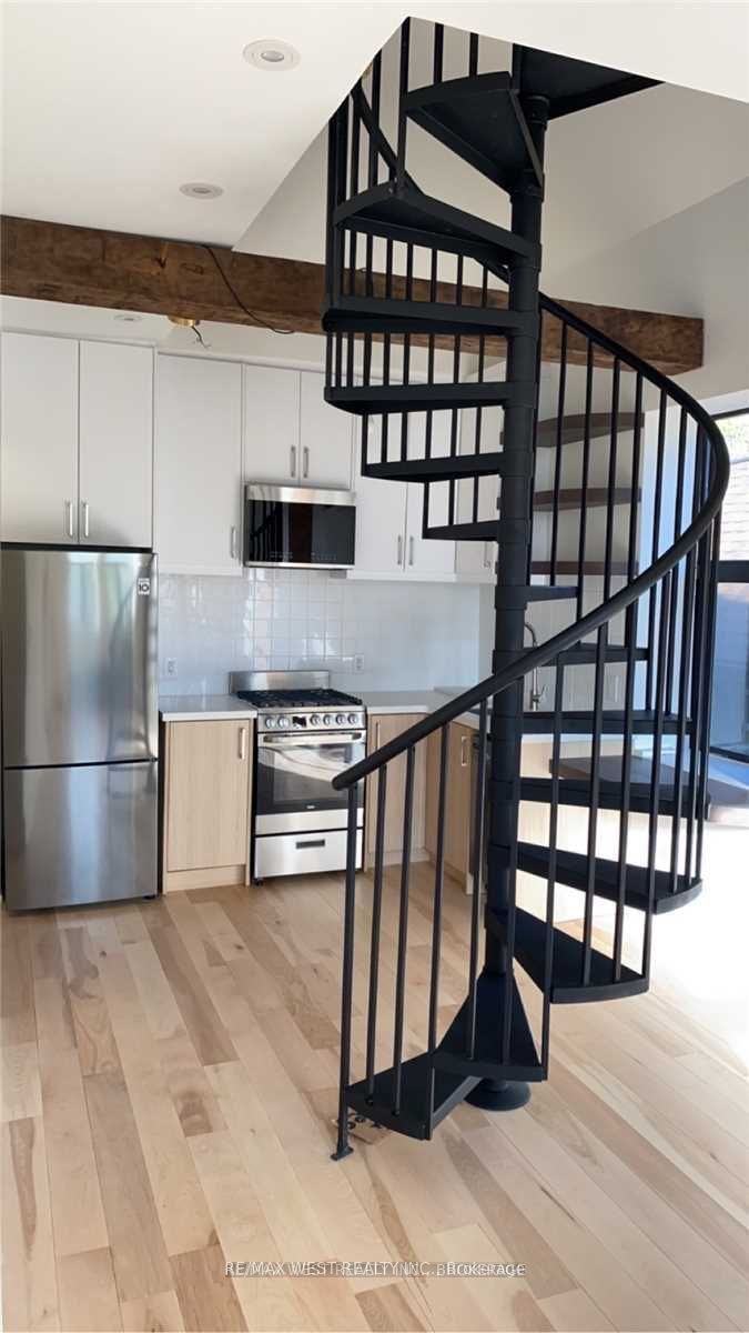 Additional image 2 of 3-299 Pacific Avenue, Toronto, ON, M6P 2P8