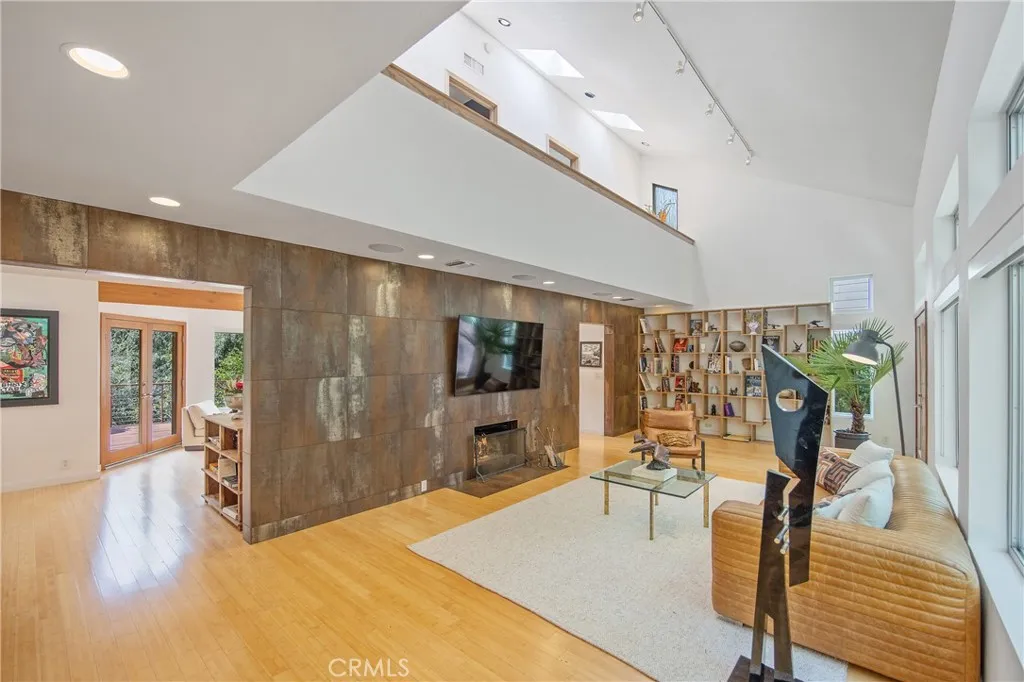 Additional image 79 of 4109 Empis Street, Woodland Hills, CA 91364