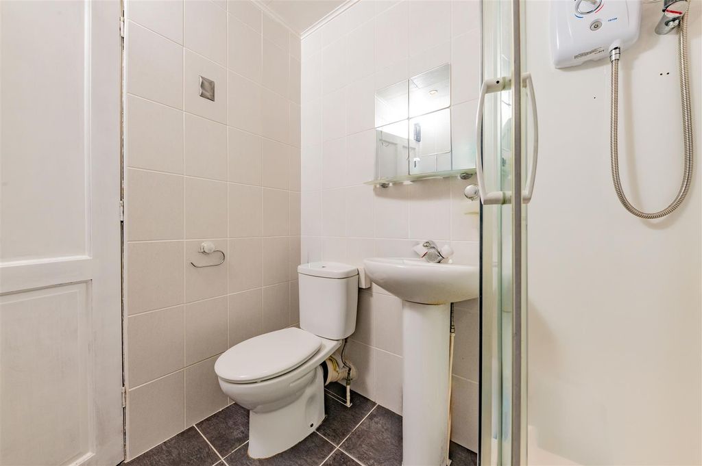 Additional image 8 of 1 bed flat for saleChurch Street, Broughty Ferry, Dundee DD5