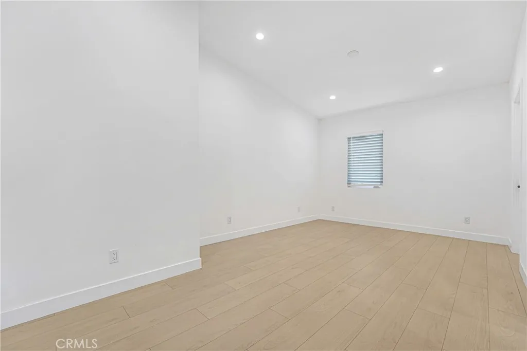 Additional image 14 of 18216 Hartland Street, Reseda, CA 91335