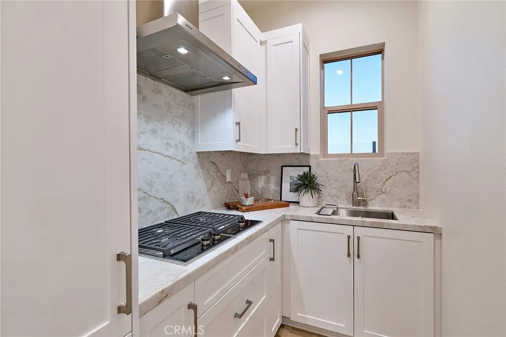 Additional image 38 of 103 Oakstone, Irvine, CA 92618