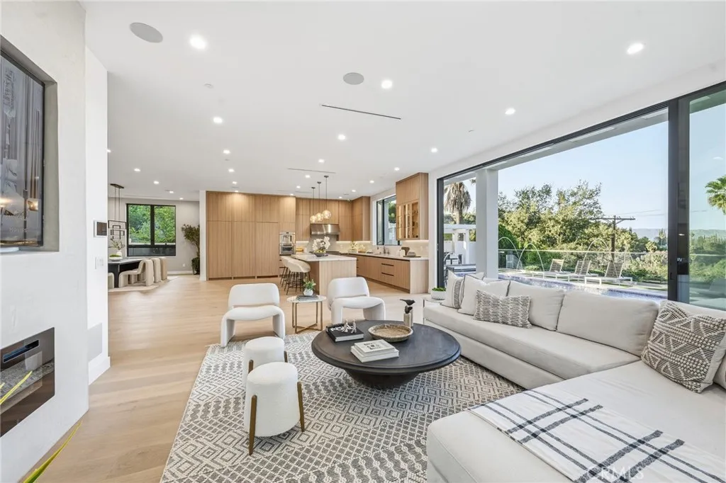 Additional image 100 of 4331 Alonzo, Encino, CA 91316