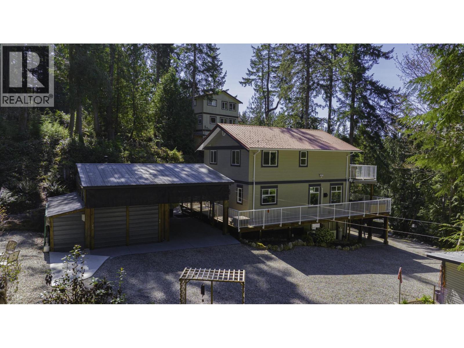 7498 AMBER ROAD