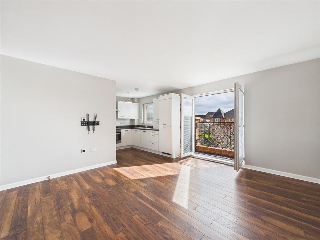 Additional image 4 of 2 bed flat for salePorterfield Road, Renfrew PA4