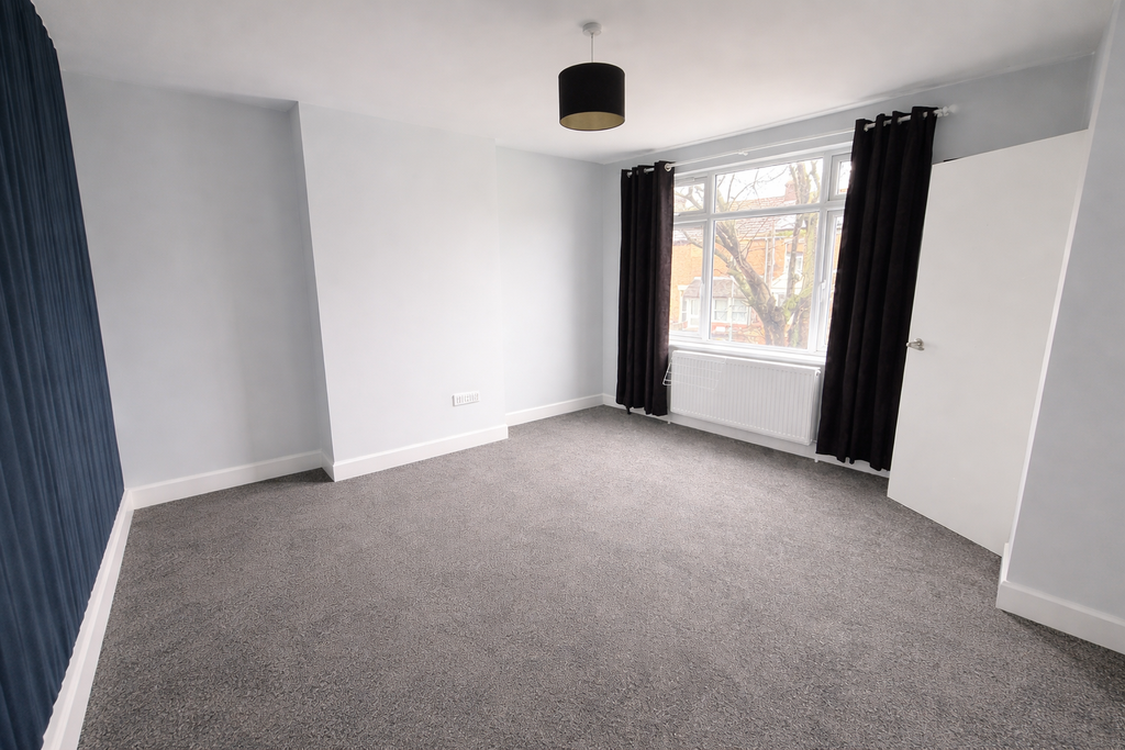 Additional image 9 of 8 bed shared accommodation to rentIngram Road, Gillingham ME7