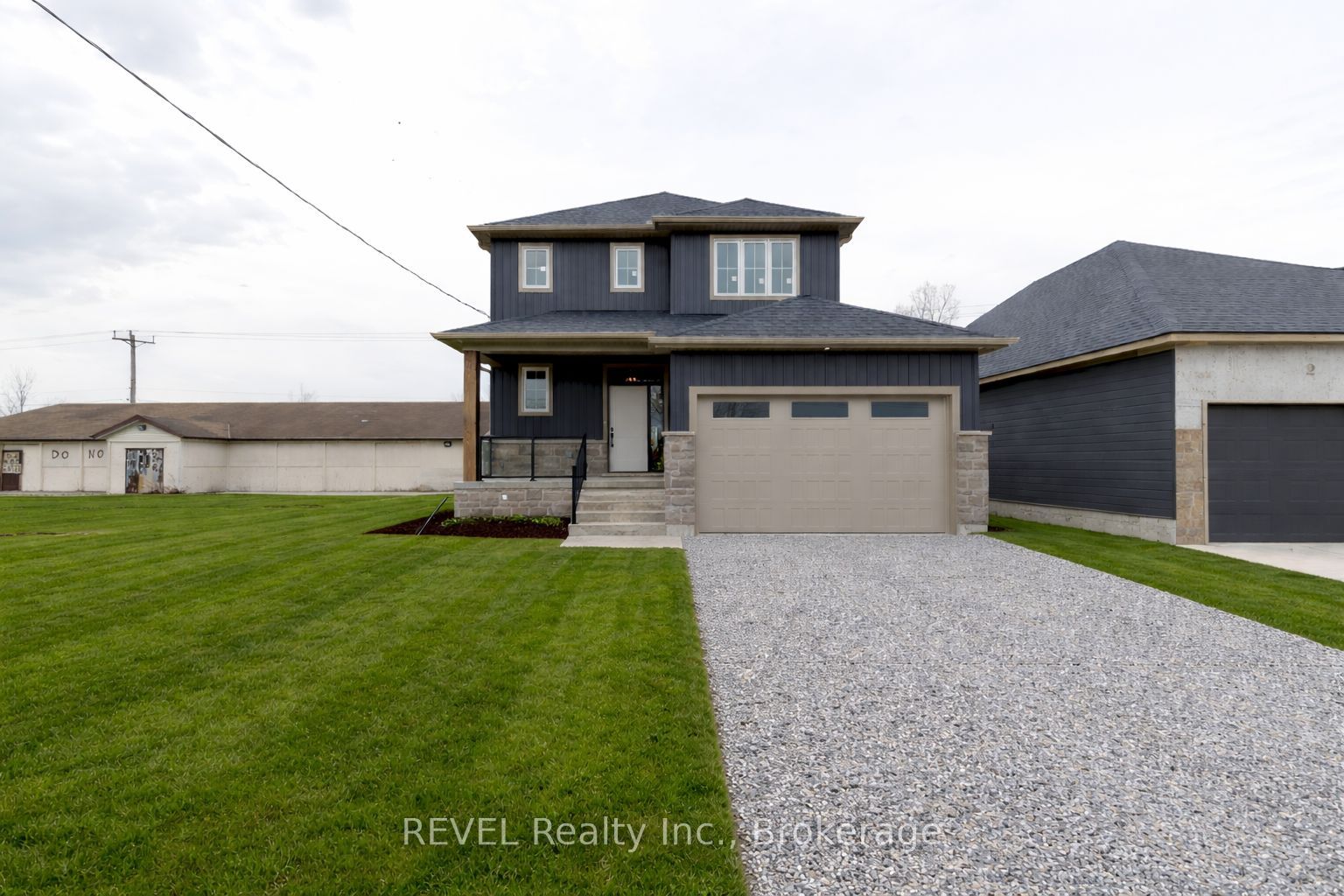 1129 Dipietro Street, Fort Erie, ON, L2A 4J4