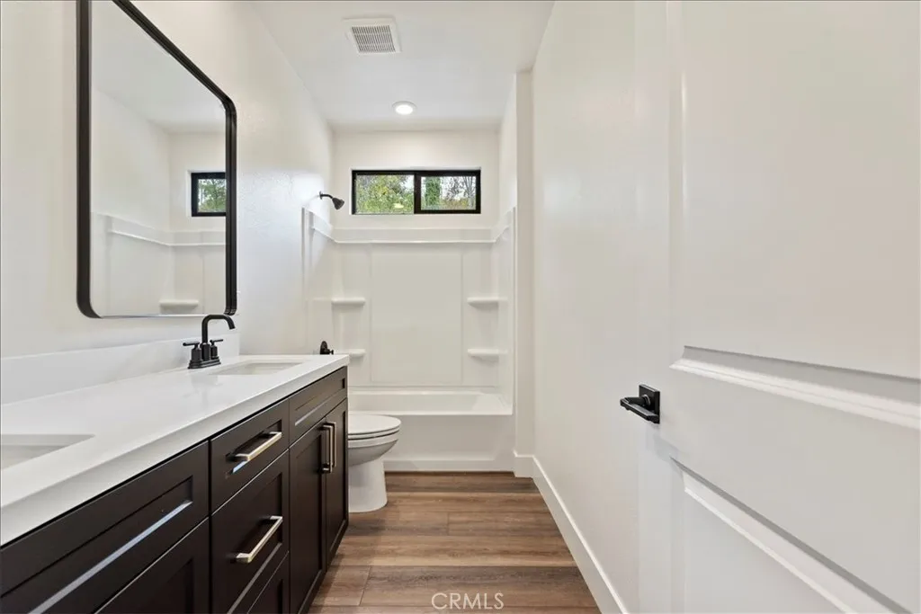 Additional image 101 of 943 N Avenue 66, Los Angeles, CA 90042