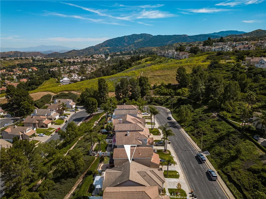 Additional image 107 of 927 S Firefly Dr, Anaheim Hills, CA 92808