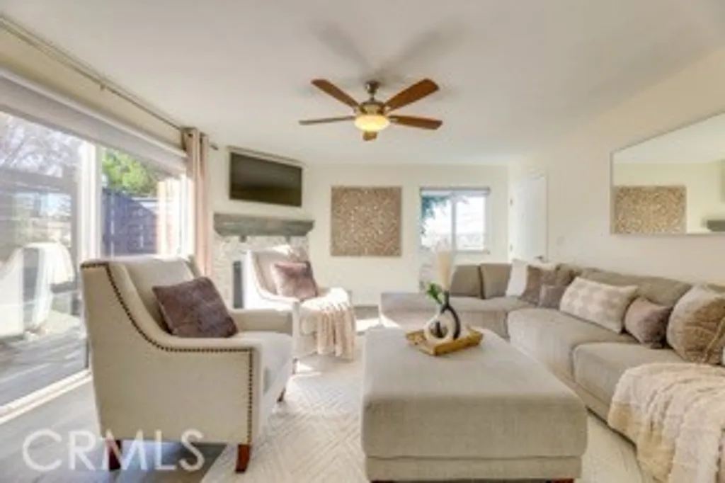 Additional image 5 of 3620 Altamont, Los Angeles, CA 90065