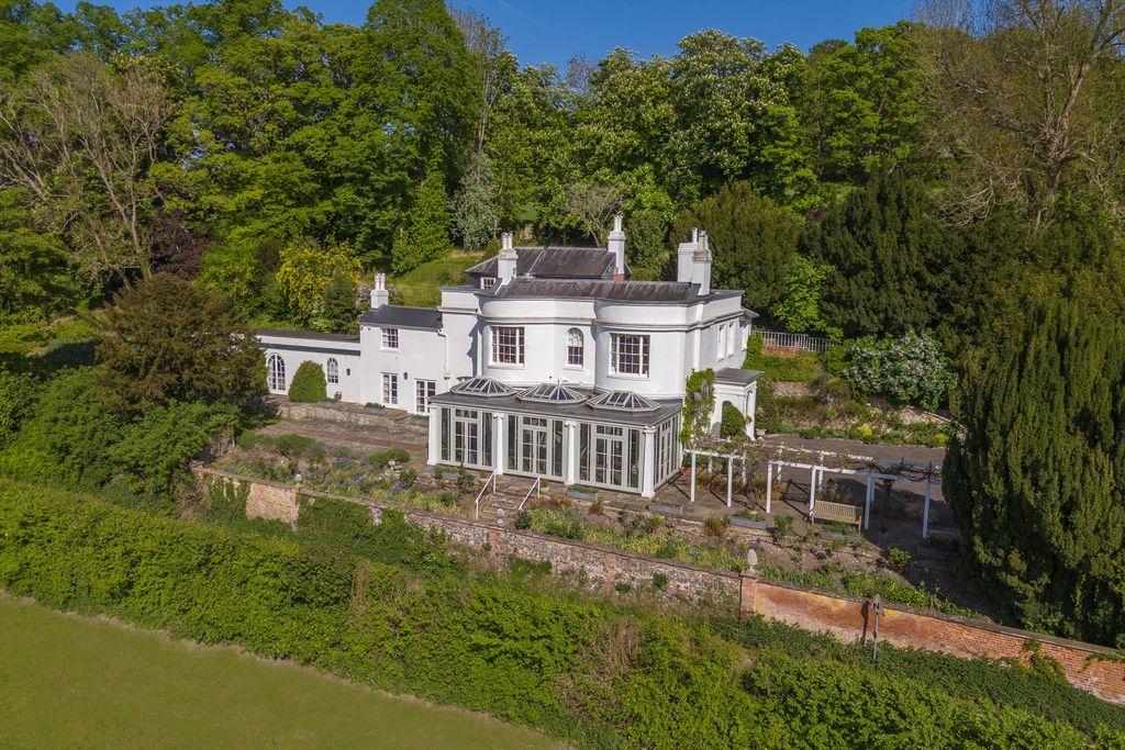 6 bed detached house for saleRemenham Lane, Remenham, Henley-On-Thames, Berkshire RG9