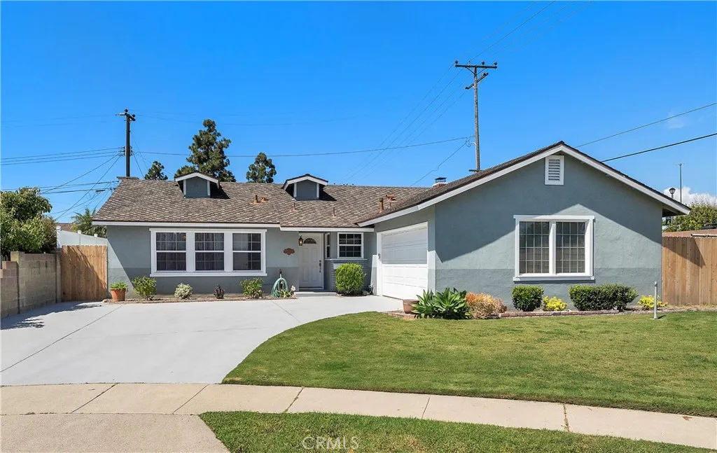 Additional image 2 of 15001 Sussex Circle, Huntington Beach, CA 92647