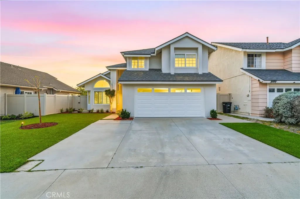 21041 Skylark Dr, Lake Forest, CA 92630
