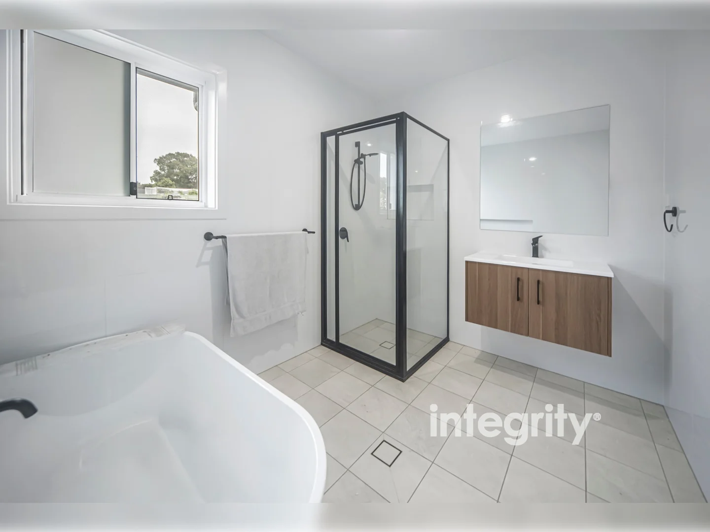 Additional image 9 of 5b Greens Road, Greenwell Point NSW 2540