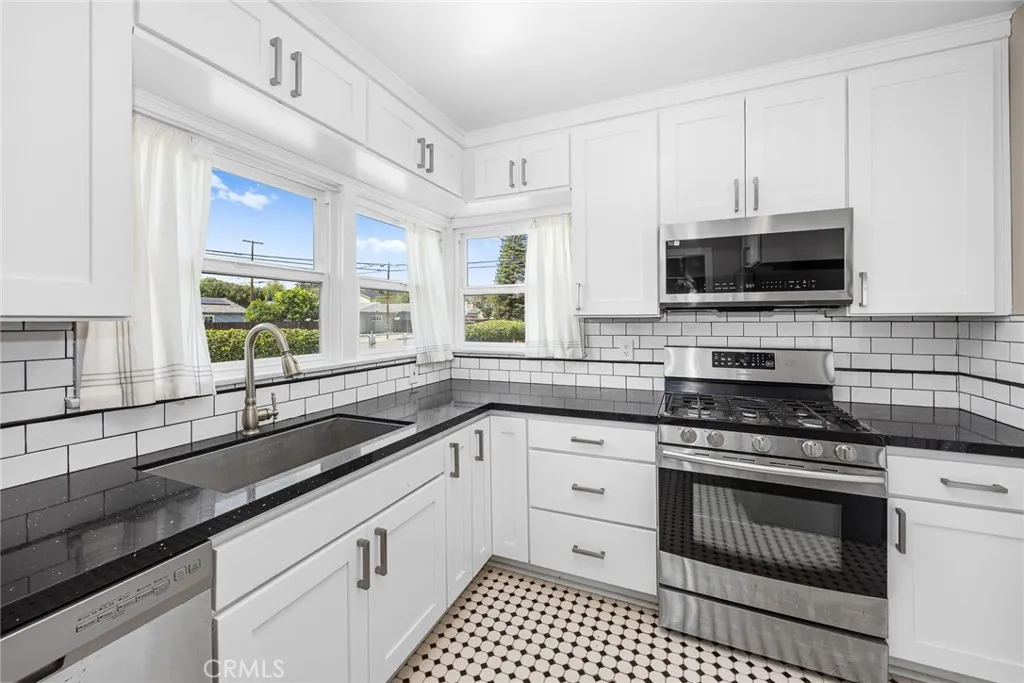 Additional image 43 of 1811 Bonita Avenue, La Verne, CA 91750