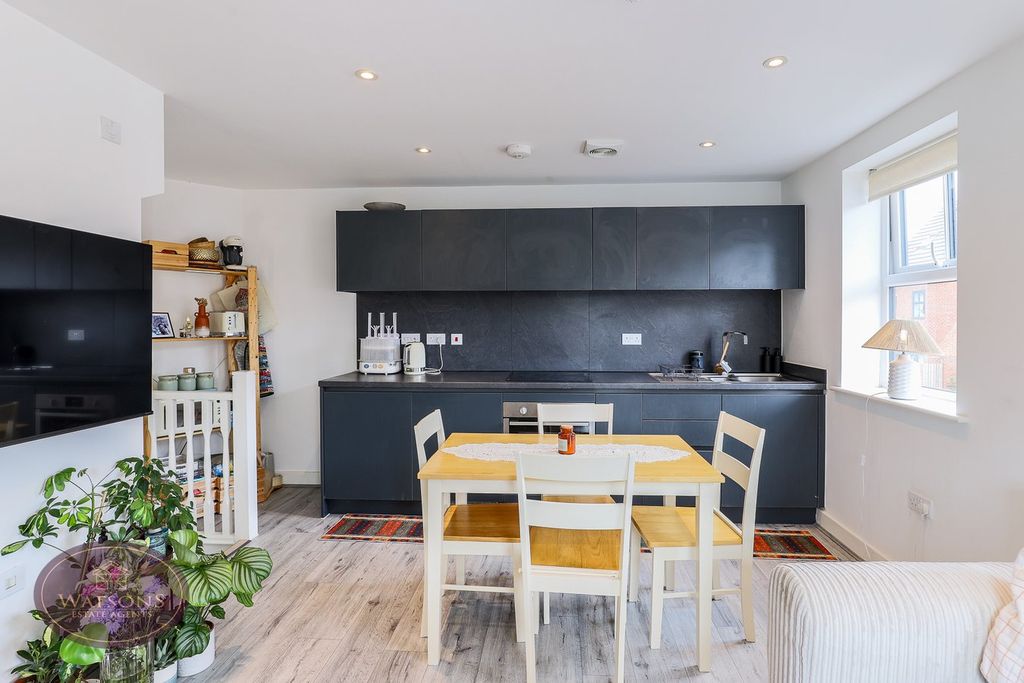 Additional image 9 of 2 bed terraced house for saleDallington Street, Nottingham NG8