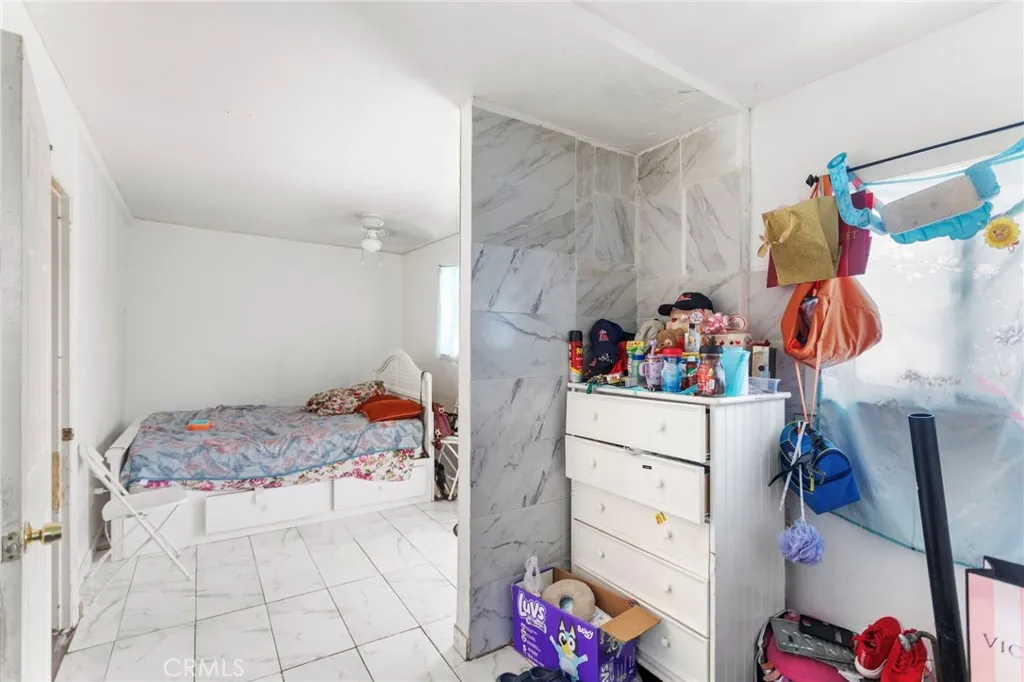 Additional image 45 of 1150 W Victoria Street, San Bernardino, CA 92411