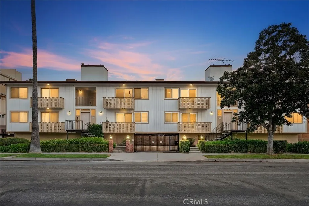 Additional image 2 of 14005 Milbank Street Unit 7, Sherman Oaks, CA 91423