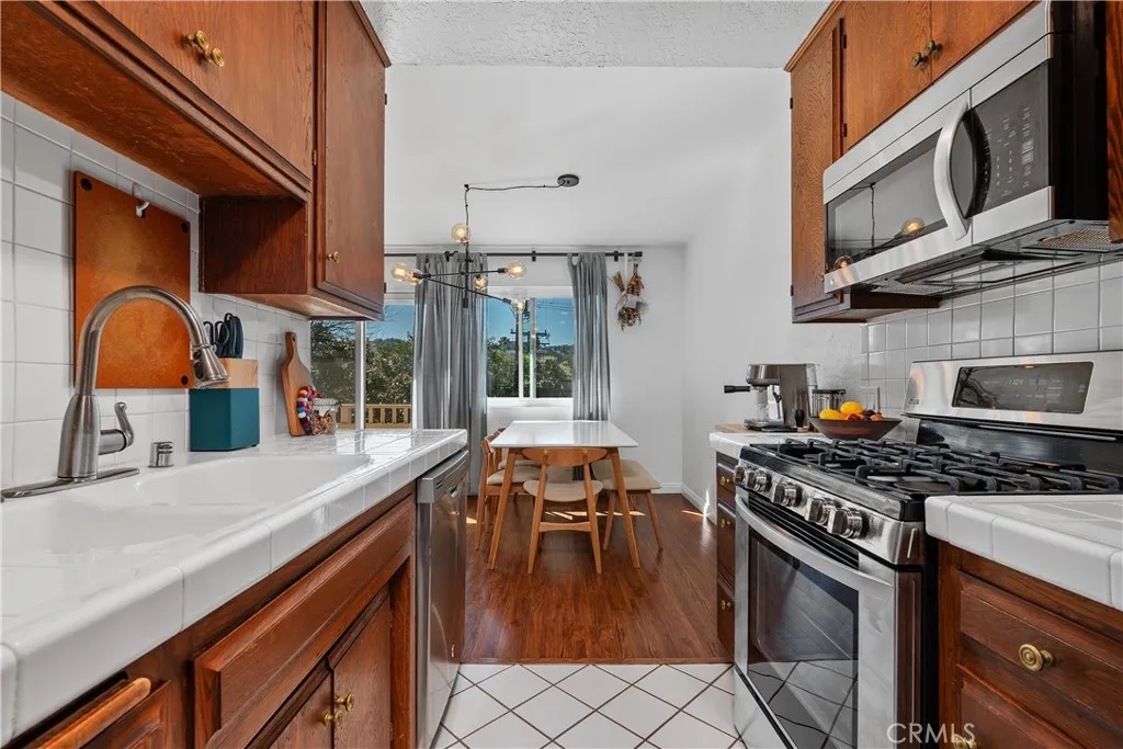 Additional image 49 of 14005 Milbank Street Unit 7, Sherman Oaks, CA 91423