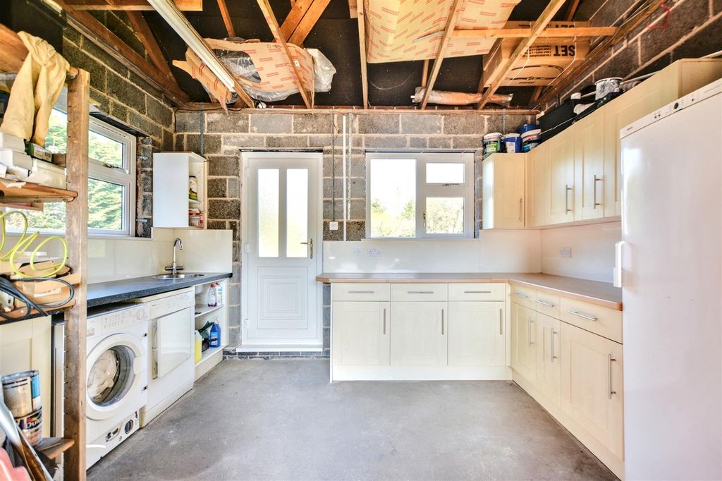 Additional image 36 of 3 bed detached house for saleBilborough Road, Nottingham NG8