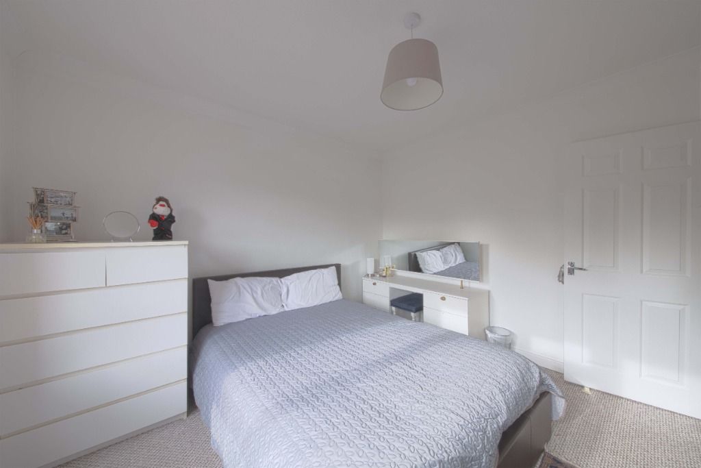 Additional image 6 of 2 bed flat for saleSomerset Lodge, Courtlands, Maidenhead SL6