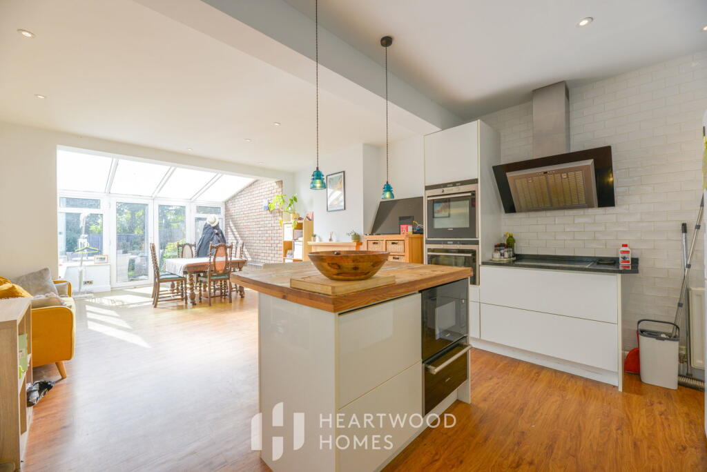 Additional image 7 of Colney Heath Lane, St. Albans, AL4 0TU