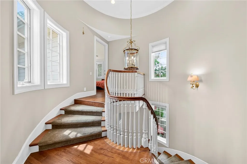Additional image 31 of 465 W Highland Avenue, Sierra Madre, CA 91024
