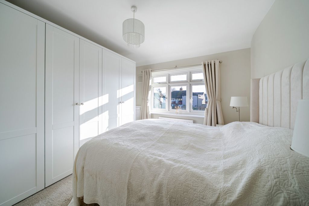 Additional image 13 of 4 bed semi-detached house for saleBourne Vale, Hayes, Bromley BR2