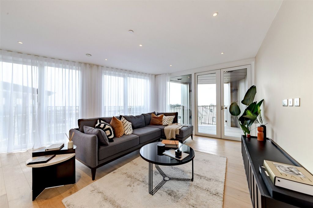 2 bed flat to rentThe Ash Building, Rudduck Way, Cambridge CB3