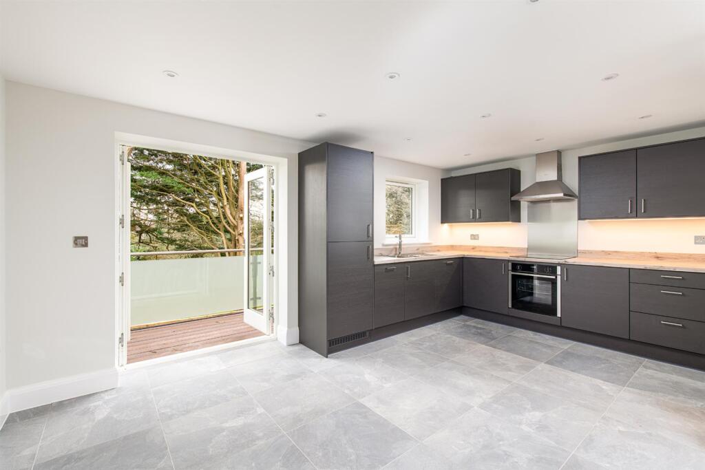 Polebarn Road, Trowbridge