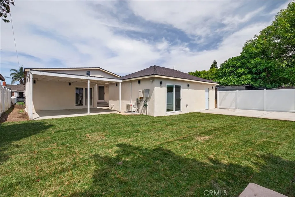 Additional image 33 of 906 W poplar Street, Compton, CA 90220