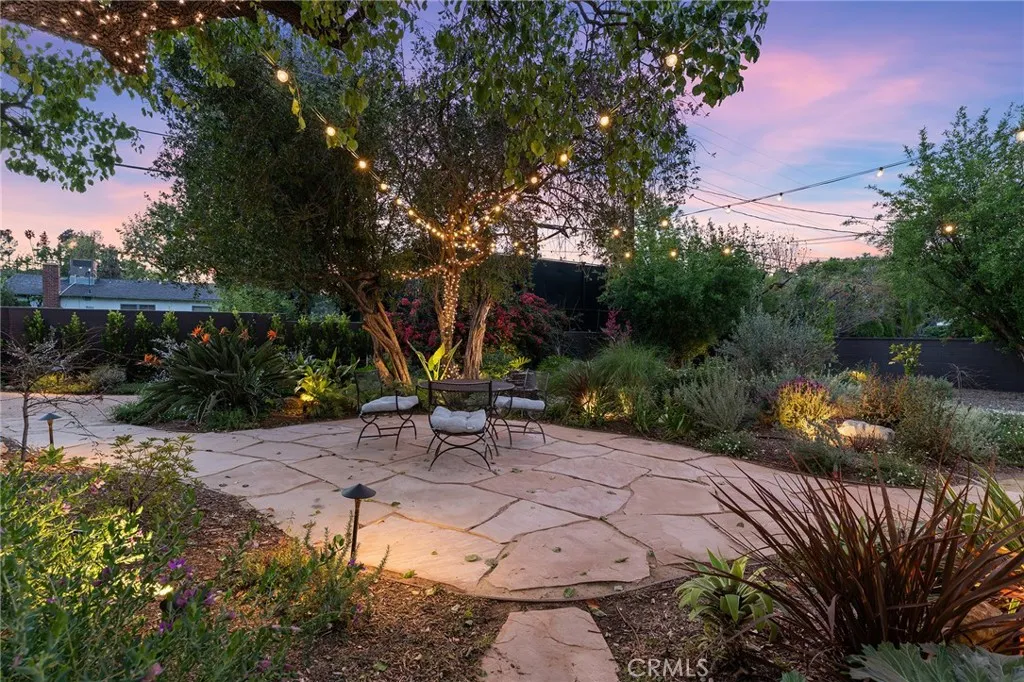 Additional image 102 of 5319 Penfield Avenue, Woodland Hills, CA 91364